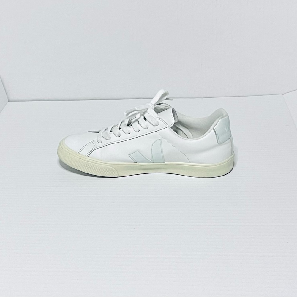Veja Men's White Sneakers - Picture 4 of 12